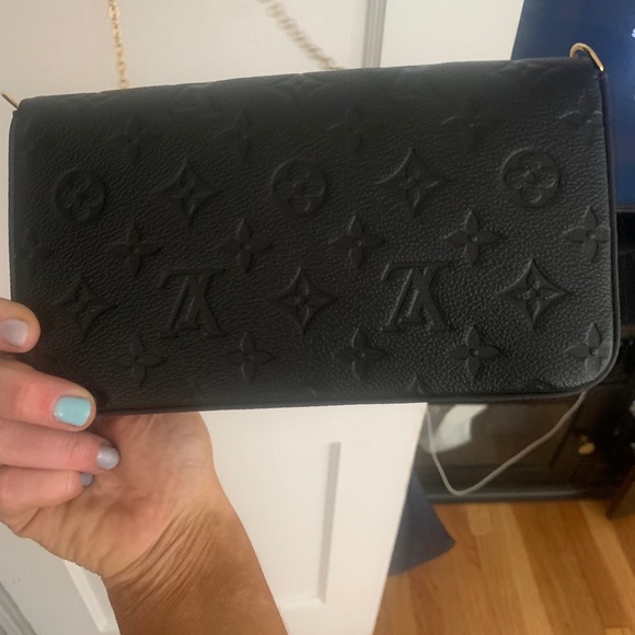 FÉLICIE POCHETTE - Picture 6 of 8